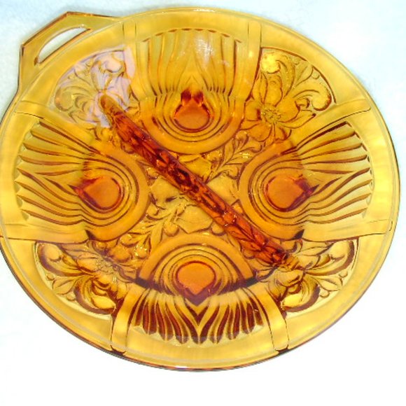 Vintage Divided Amber Glass Dish Killarney Pattern - Picture 3 of 6